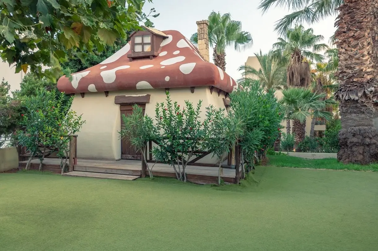 Star Beach Village Water Park — STAR BEACH VILLAGE