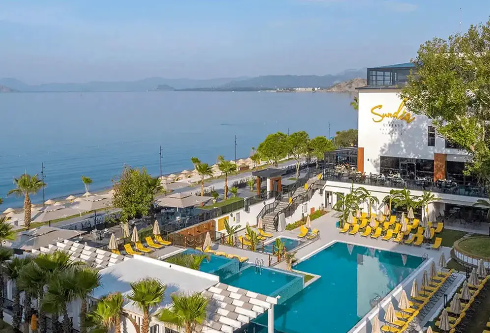 Basen w hotelu Sundia Exclusive by Liberty Fethiye