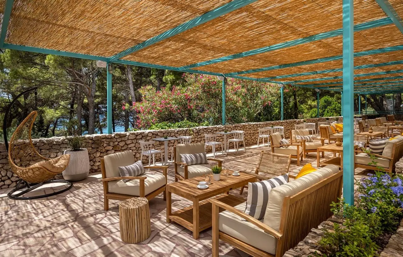 Sunny Dubrovnik by Valamar — SUNNY MAKARSKA BY VALAMAR