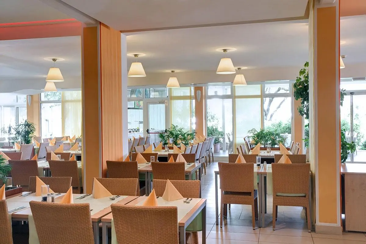 Sunny Dubrovnik by Valamar — SUNNY DUBROVNIK BY VALAMAR