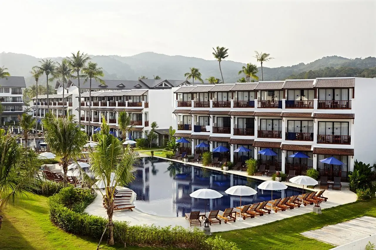 Basen w hotelu Sunwing Resort Kamala Beach