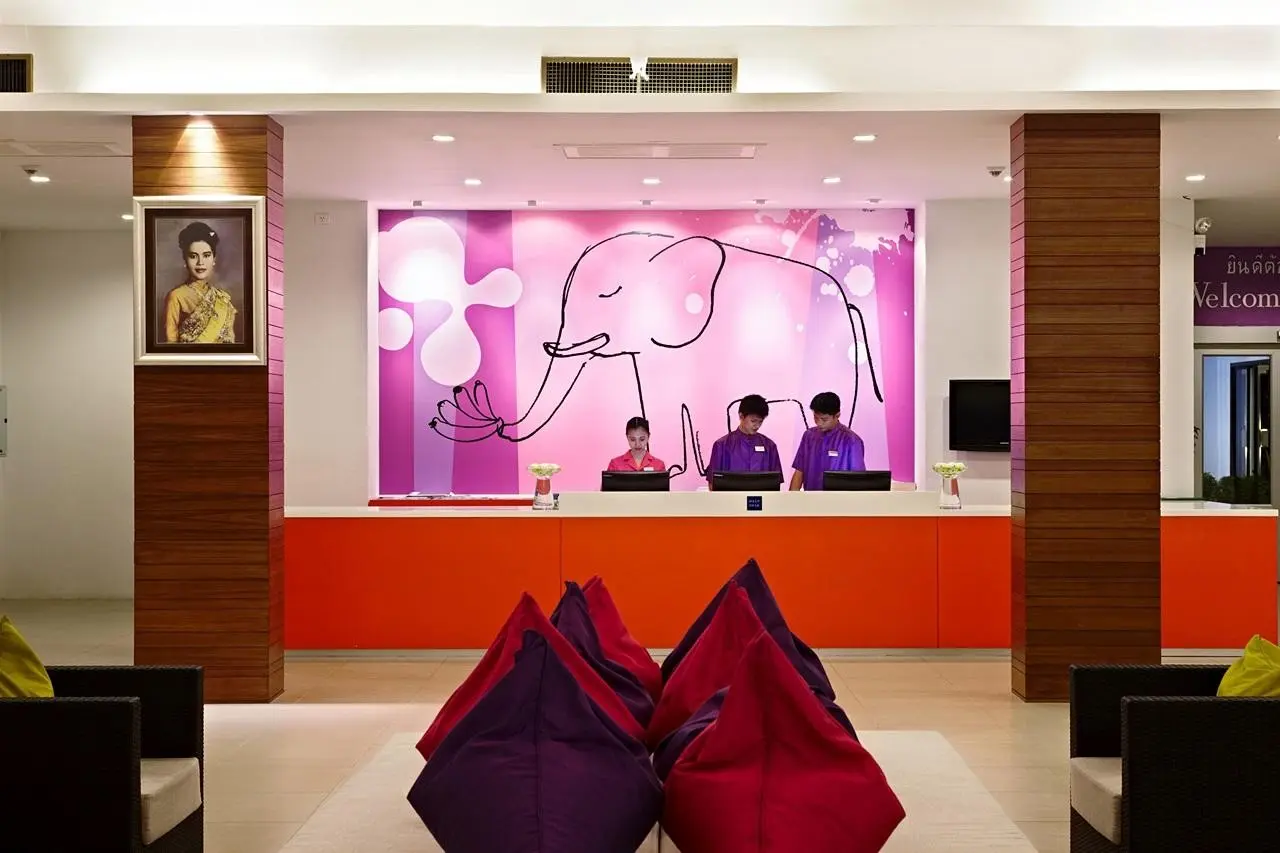 Lobby hotelu Sunwing Resort Kamala Beach