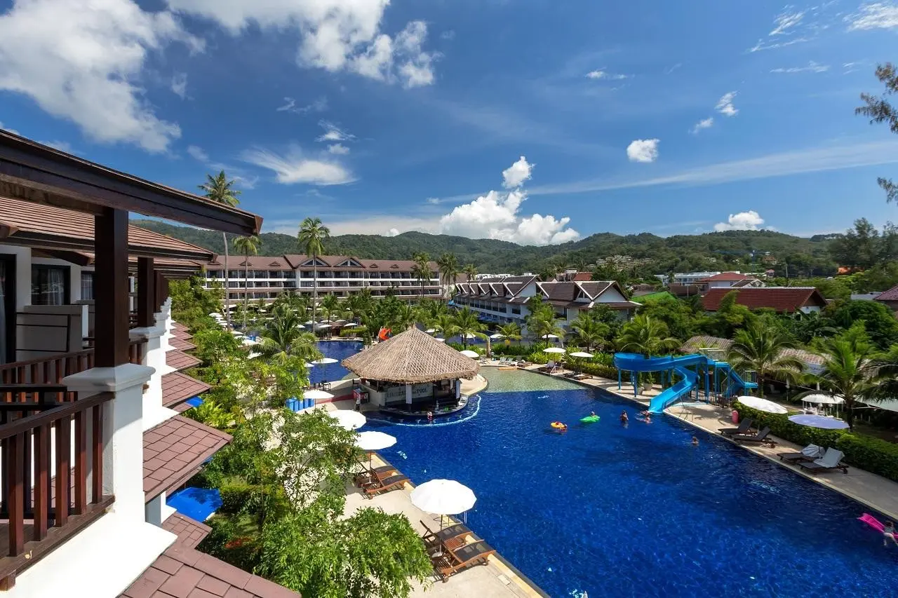 Basen w hotelu Sunwing Resort Kamala Beach