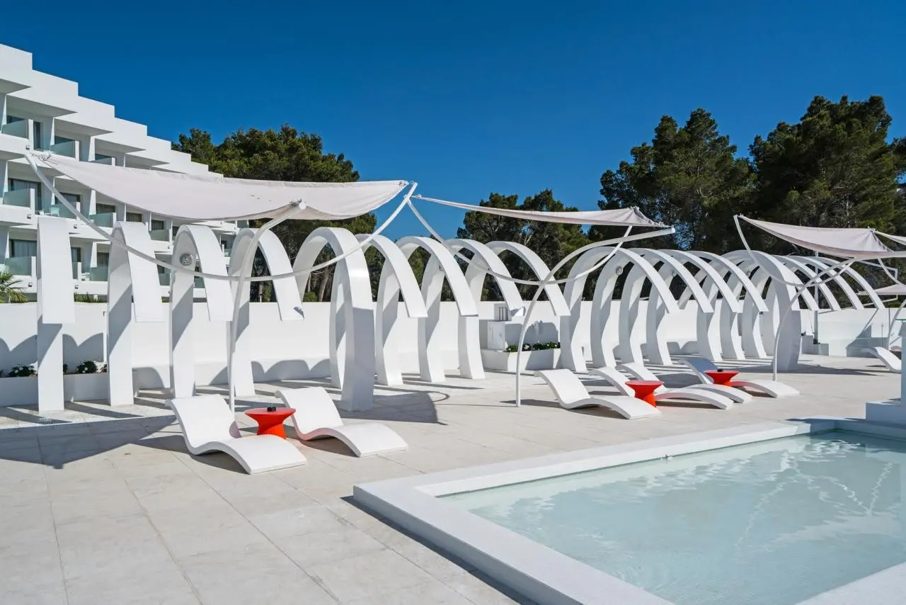 THB Naeco Ibiza — THB NAECO IBIZA