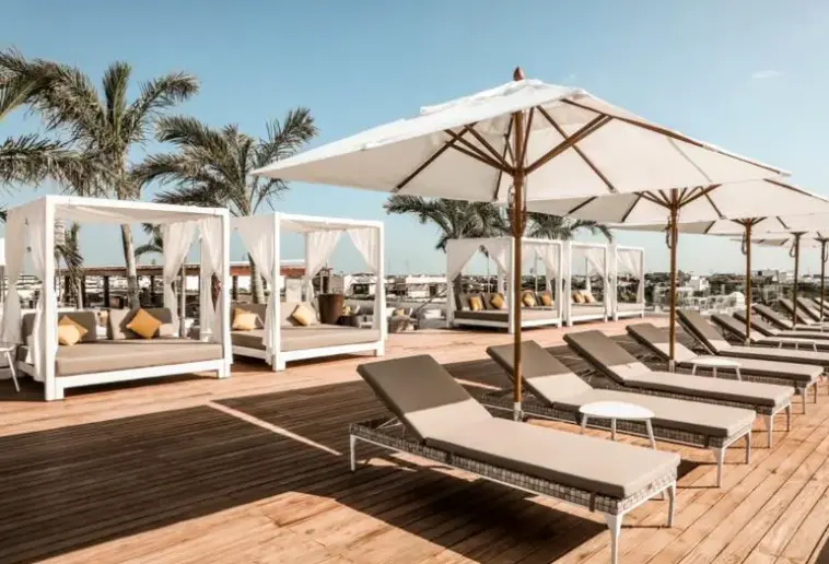 Basen w hotelu The Reef 28