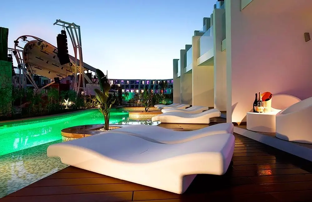 TRS Ibiza Hotel — HARD ROCK HOTEL IBIZA