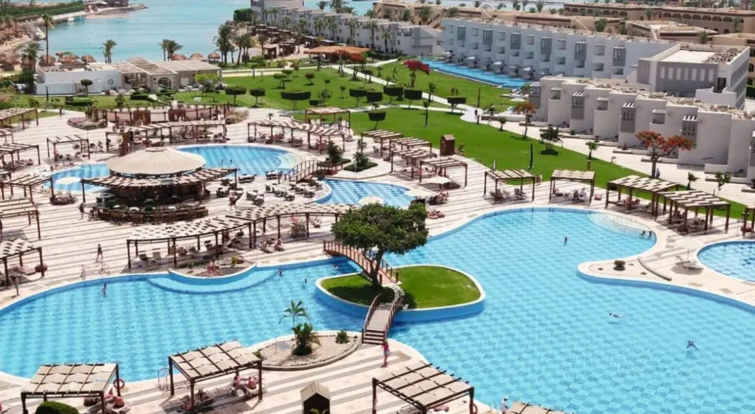 Basen w hotelu TUI Blue Crystal Bay