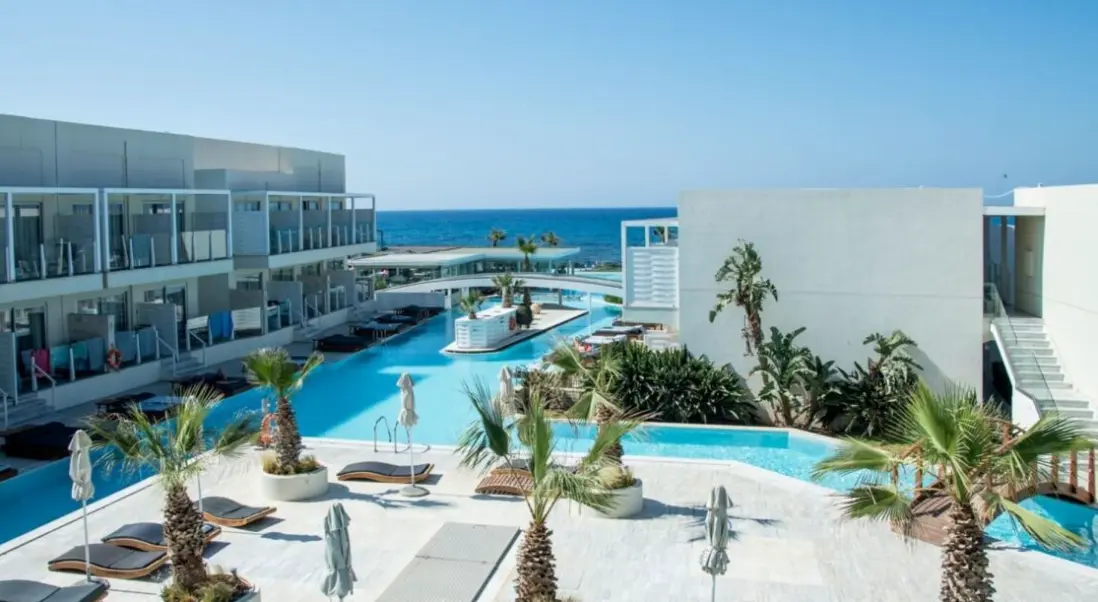 Basen w hotelu TUI Blue Insula Alba