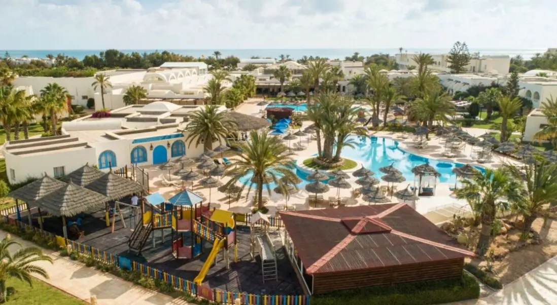 Basen w hotelu TUI Magic Life Penelope Beach