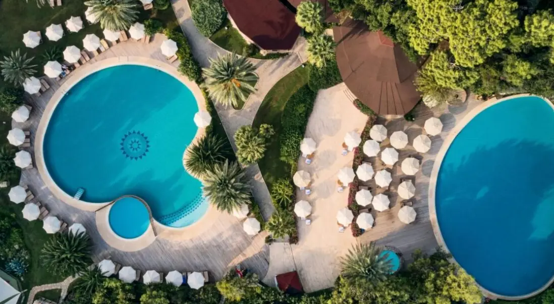 Basen w hotelu TUI Magic Life Sarigerme