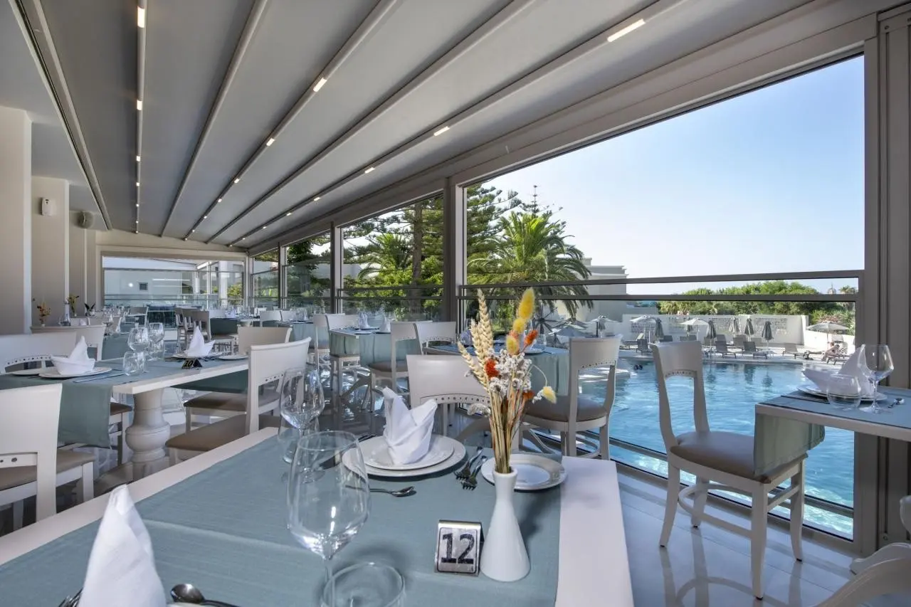 Vantaris Luxury Beach Resort — VANTARIS LUXURY BEACH RESORT