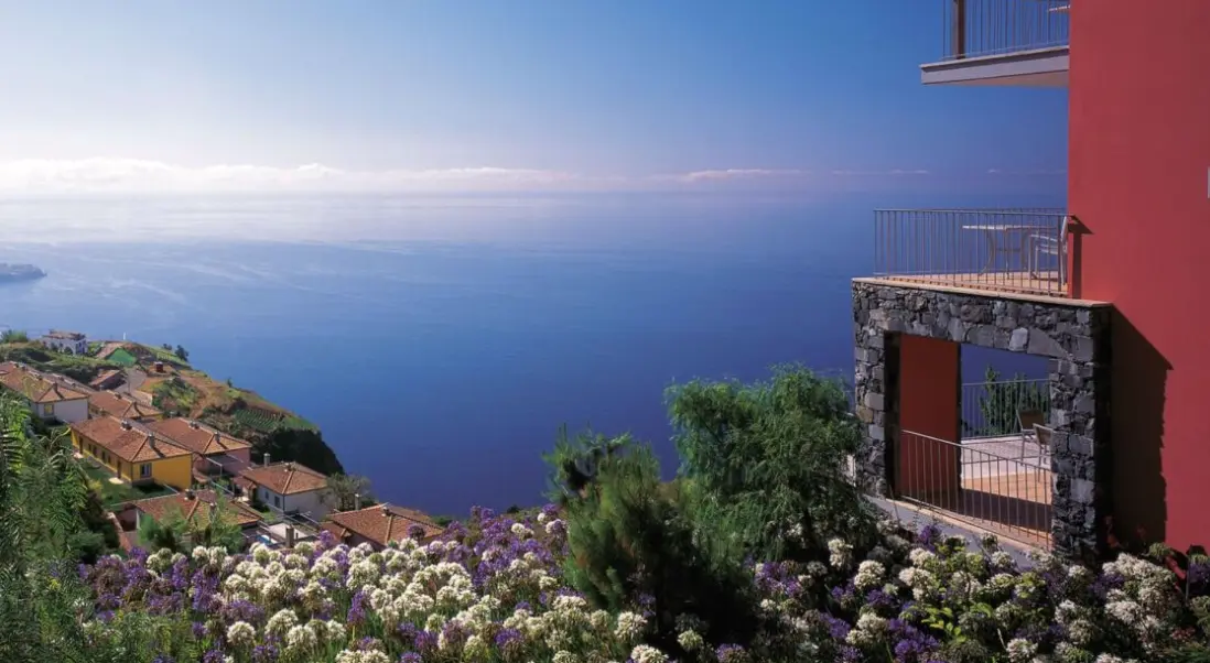 Widok z hotelu Village Cabo Girao