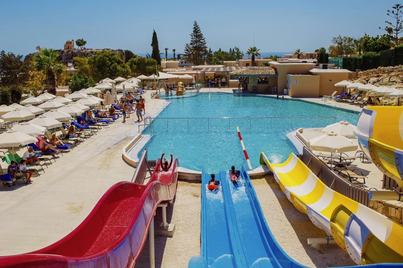 Hotel Louis St. Elias Resort