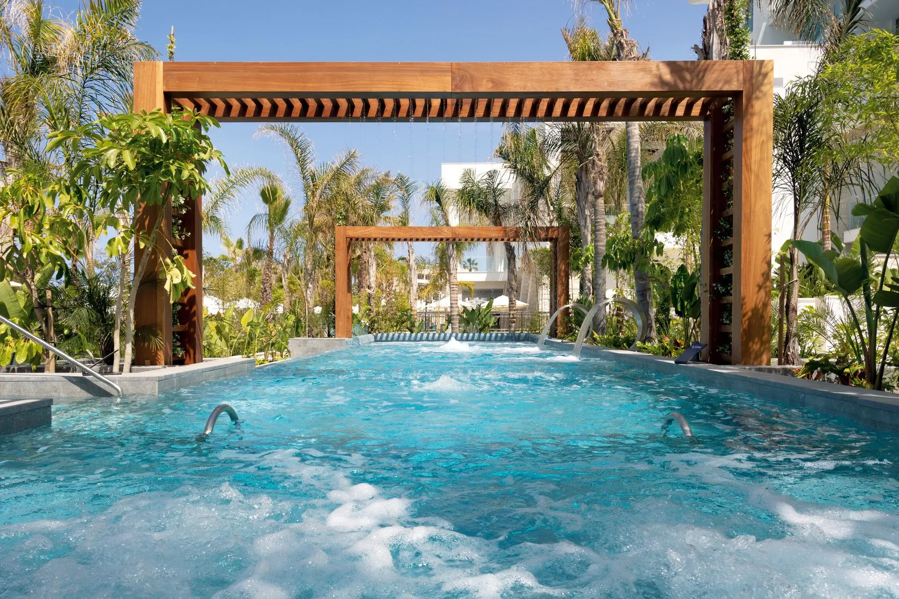 Amathus Beach — AMAVI