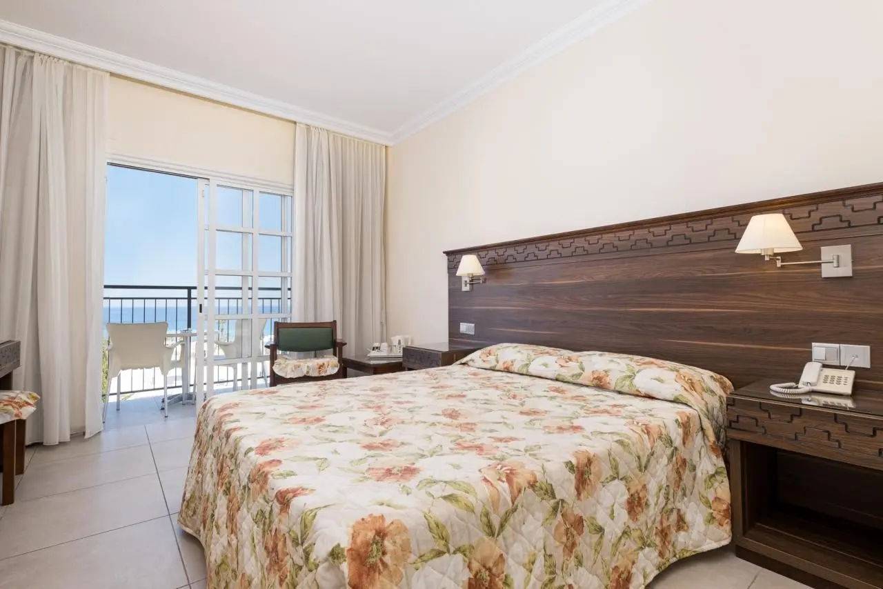 Anais Bay Hotel — ANAIS BAY HOTEL