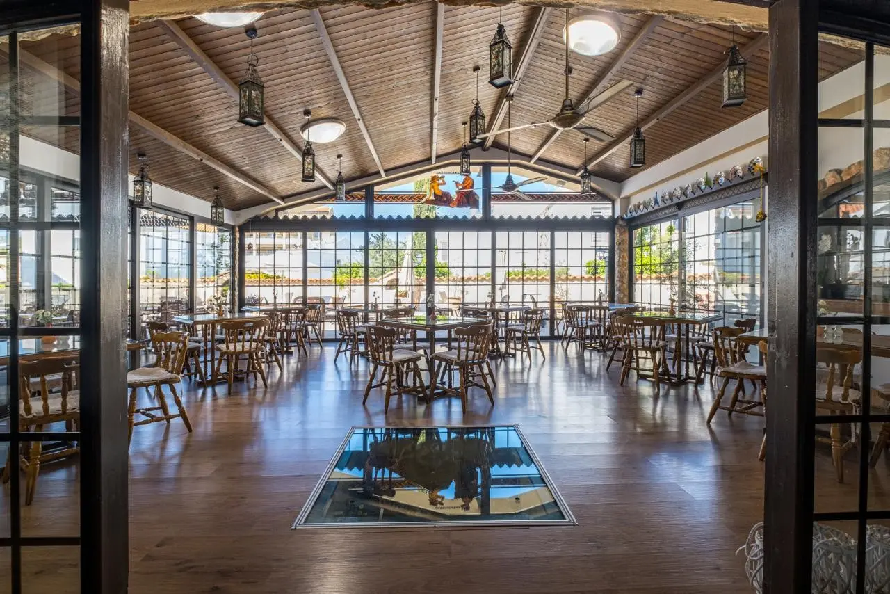 Anais Bay Hotel — ANAIS BAY HOTEL