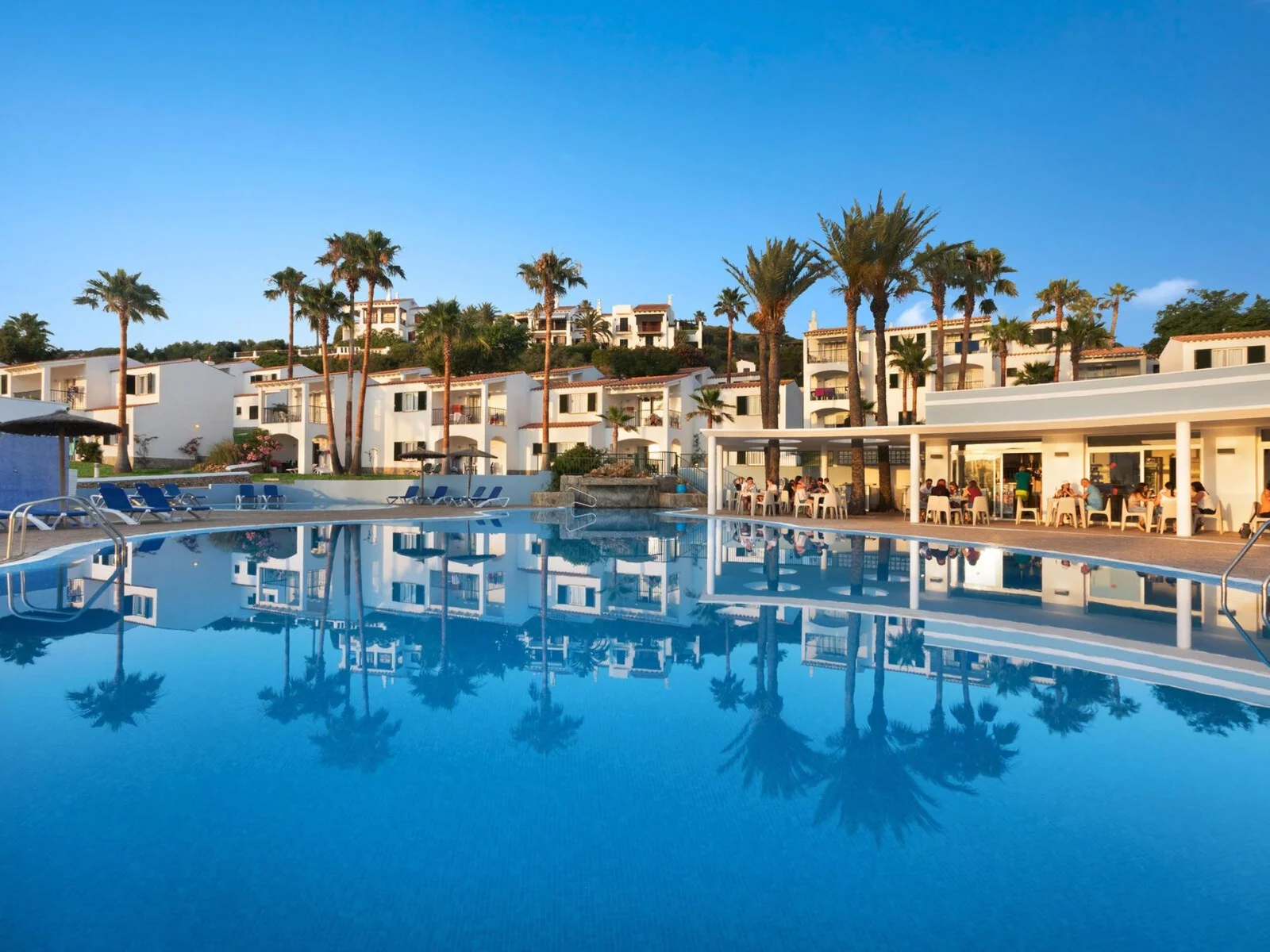 Hotel Apartments TRH Tirant Playa w Hiszpania (Minorka) - oferta last minute