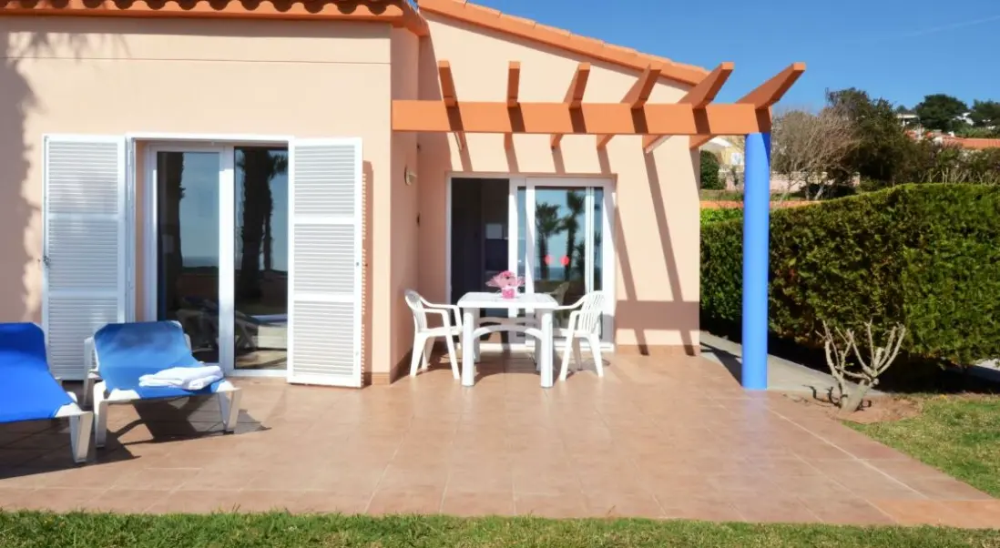 Plaża przy hotelu Bungalows Mar Blau