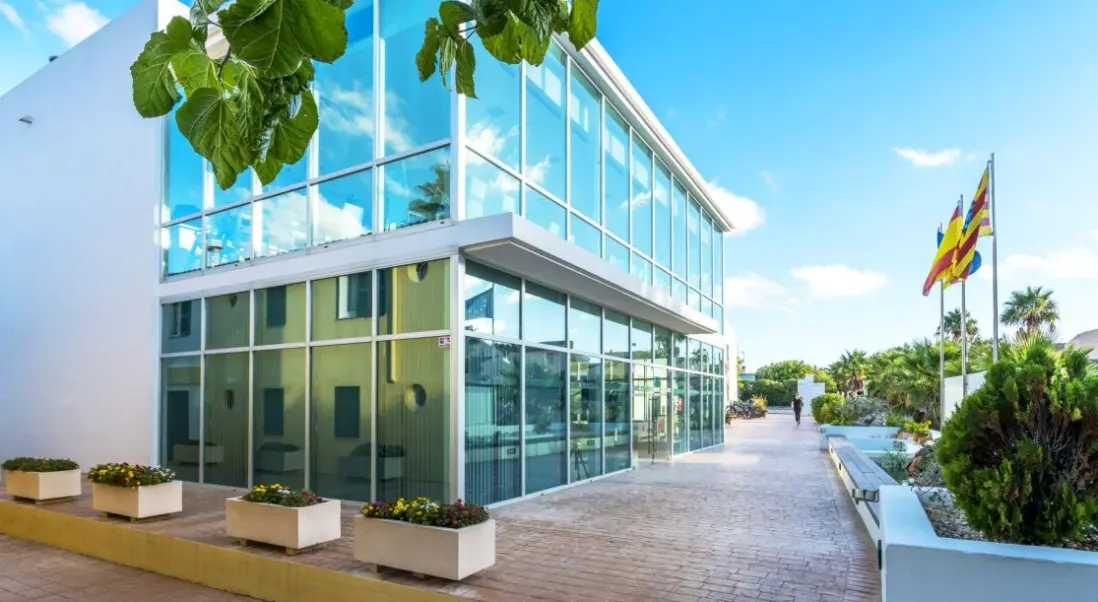 Obiekt hotelu Cales de Ponent Apartments