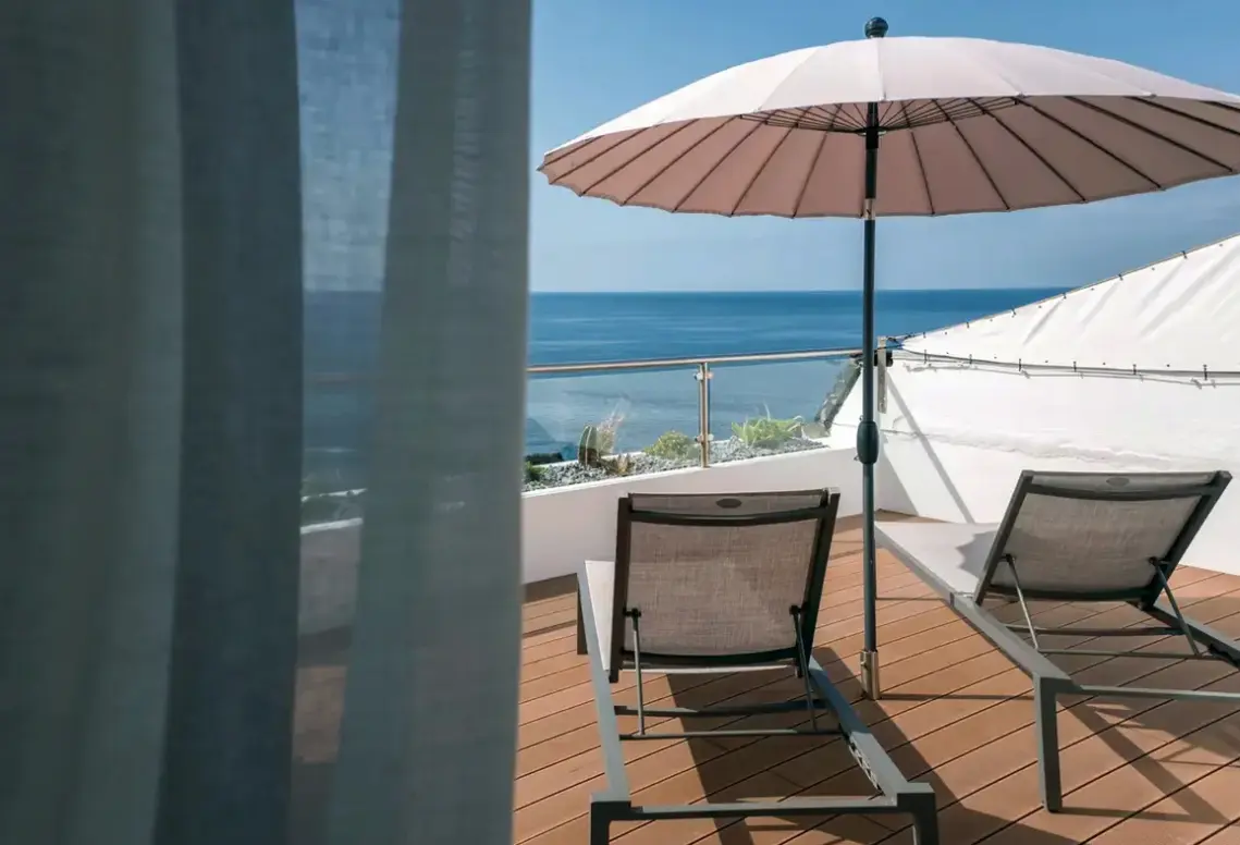 Pokój w hotelu Caloura Hotel Resort