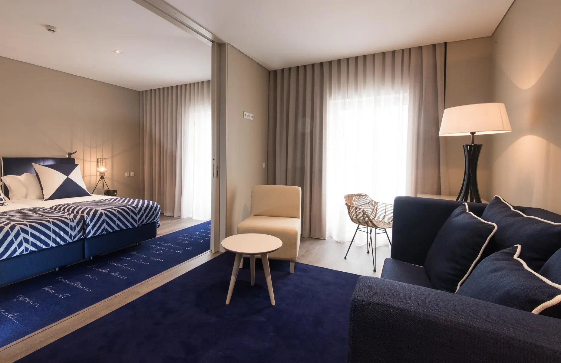 Casa Hintze Ribeiro — CASA HINTZE RIBEIRO