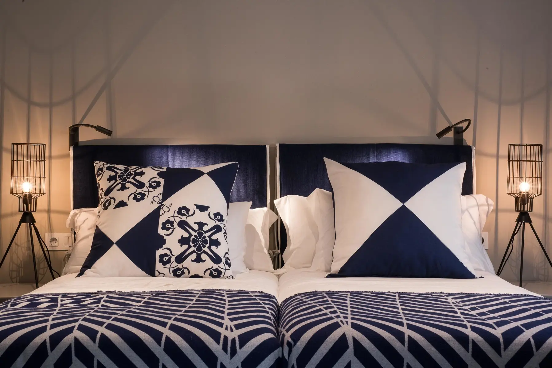 Casa Hintze Ribeiro — CASA HINTZE RIBEIRO