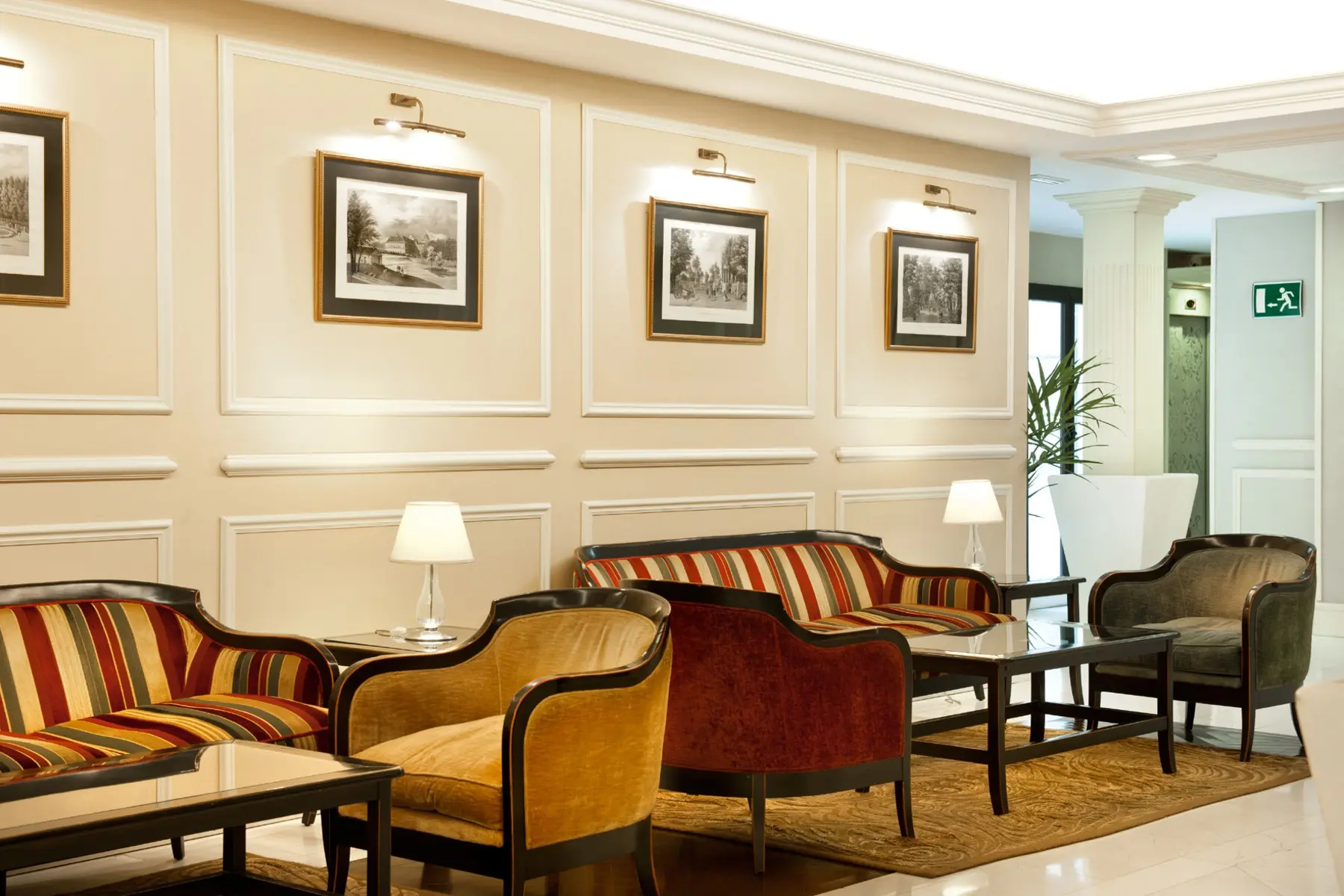 Catalonia las Cortes — CATALONIA LAS CORTES