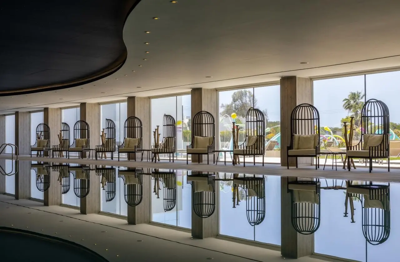 Chrysomare Beach Hotel and Resort — CHRYSOMARE