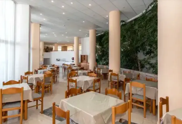 Restauracja i jedzenie w hotelu Cleopatra Kris Mari
