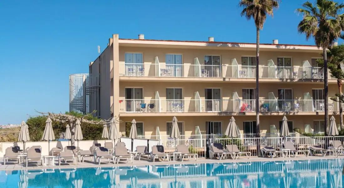Basen w hotelu Club Hotel Aguamarina