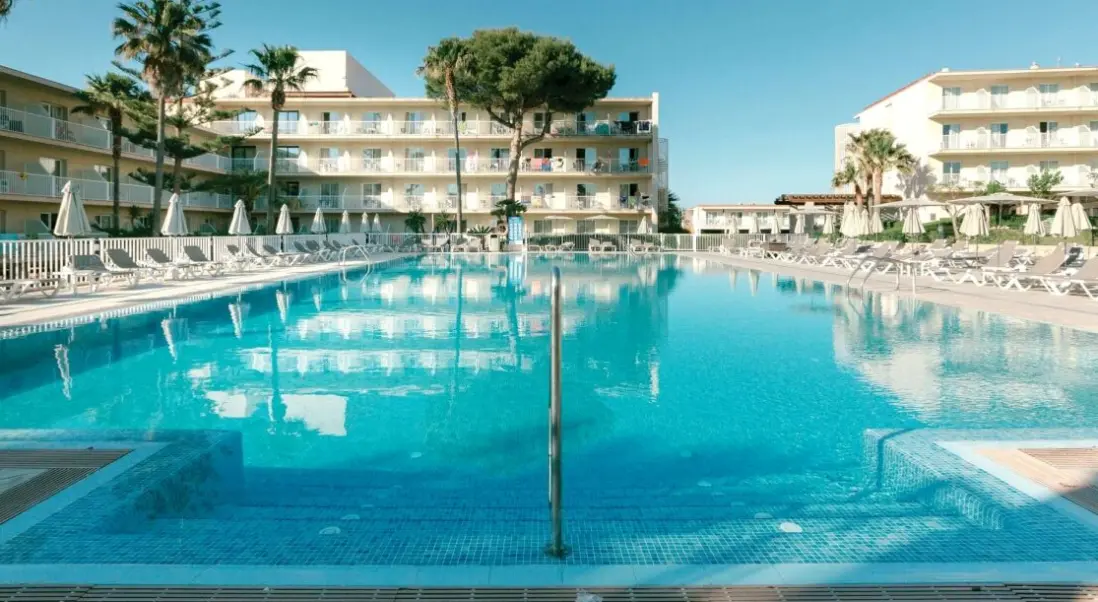 Basen w hotelu Club Hotel Aguamarina