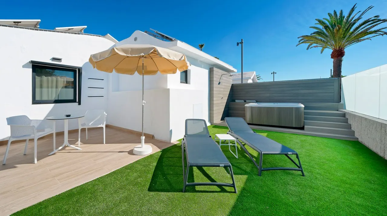 Club Maspalomas Suites & Spa — CLUB MASPALOMAS SUITES & SPA