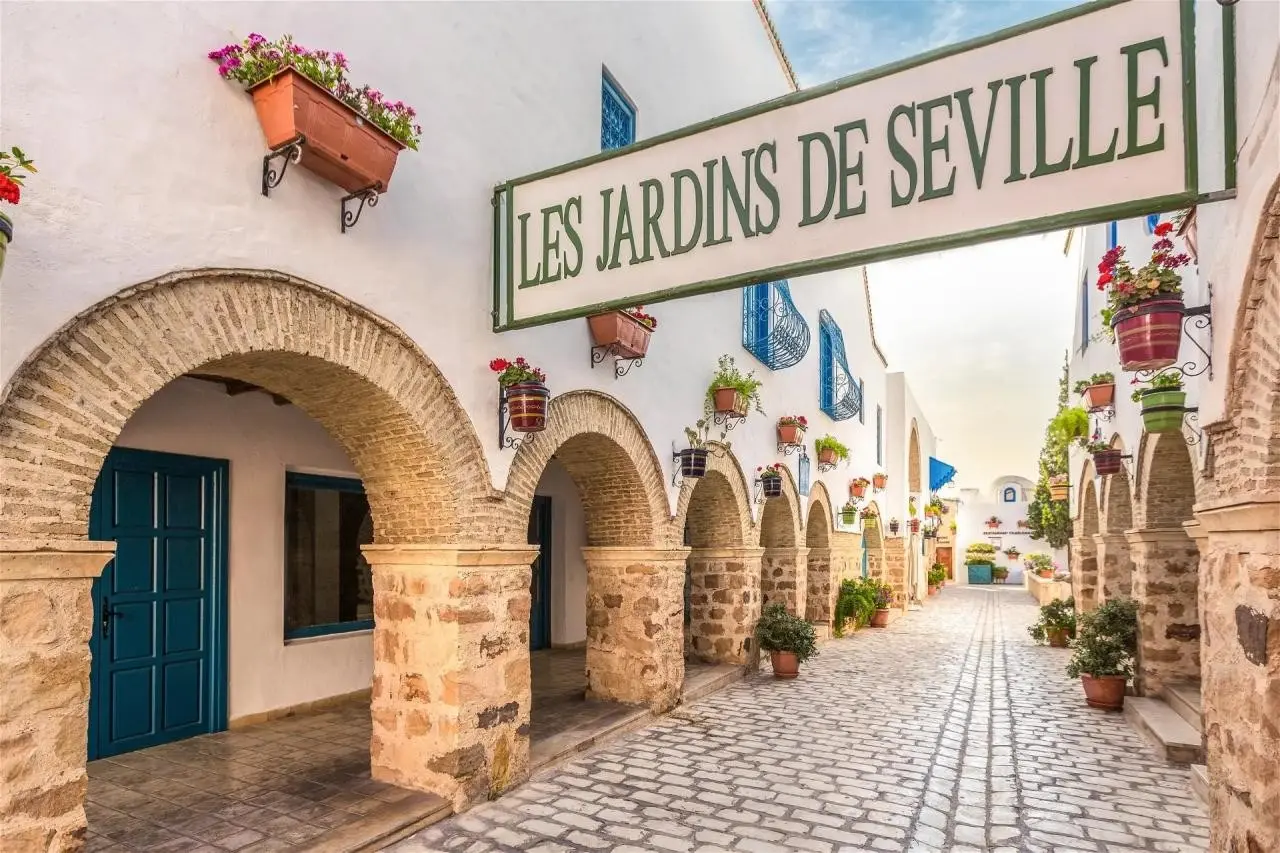 Diar Lemdina — DIAR LEMDINA