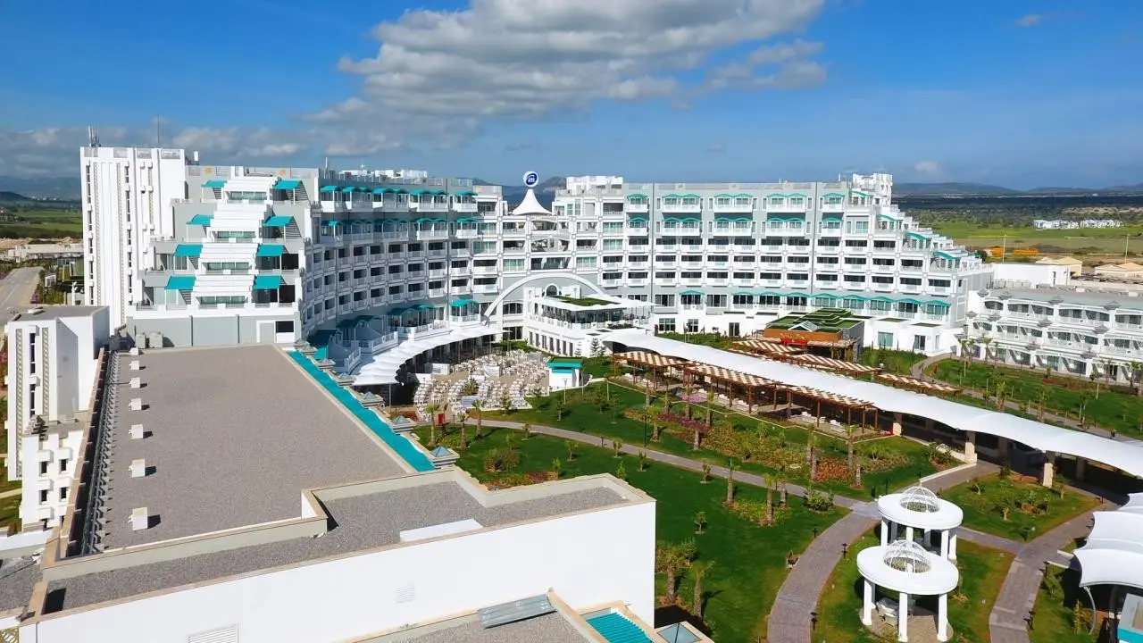 Obiekt hotelu E-Hotel Spa & Resort