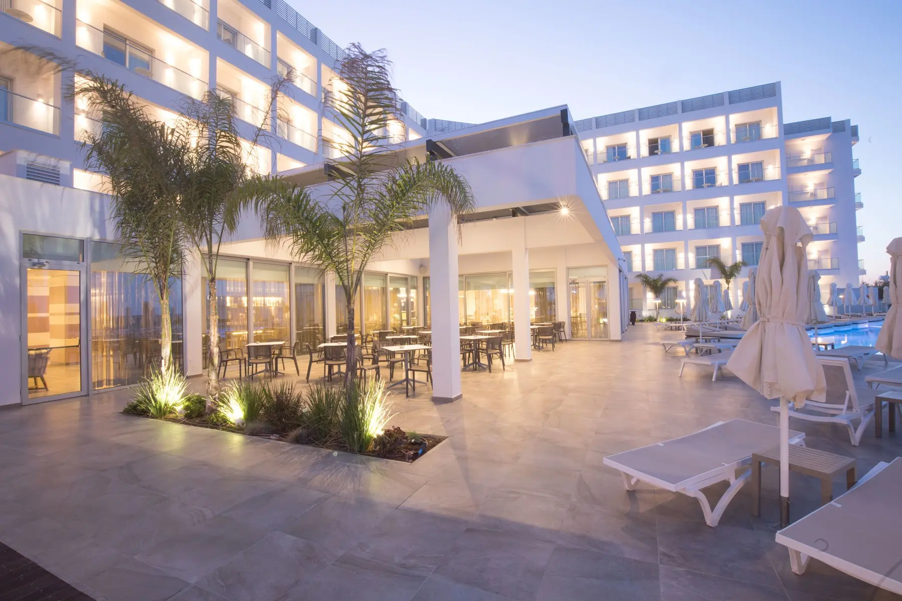 Evalena Beach Hotel — EVALENA BEACH