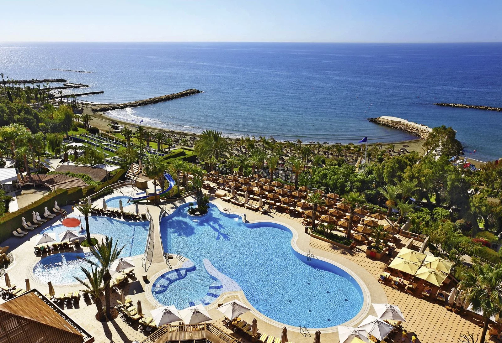 Hotel Four Seasons Cyprus w Cypr (Larnaka) - oferta last minute