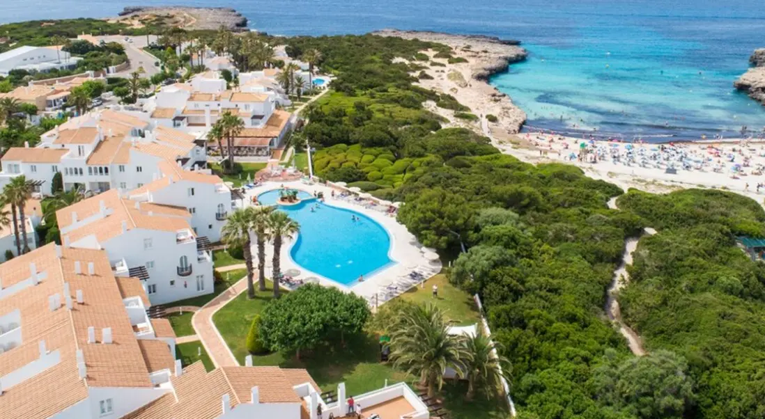 Obiekt hotelu Grupotel Aldea Calan Bosch - Aparthotel