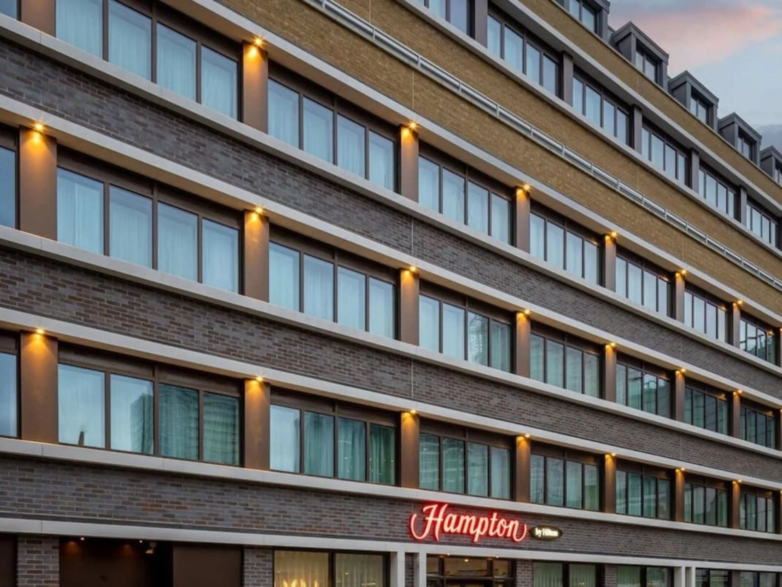 Hotel Hampton by Hilton London City