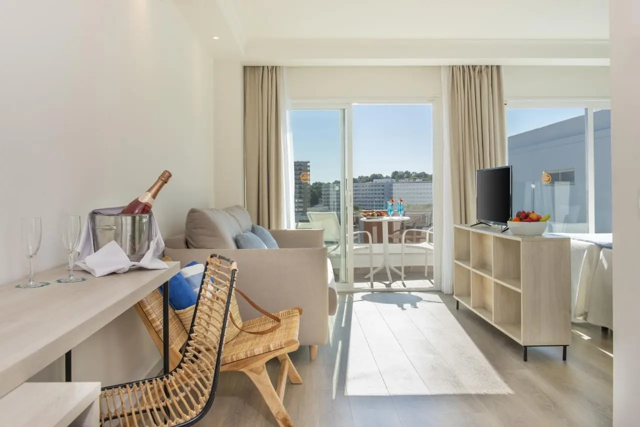 HSM Atlantic Park — HSM ATLANTIC PARK