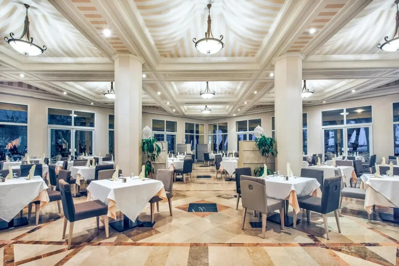 Iberostar Waves Averroes — IBEROSTAR WAVES AVERROES