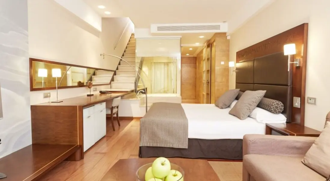 Pokój w hotelu Insotel Fenicia Prestige Suites & Spa