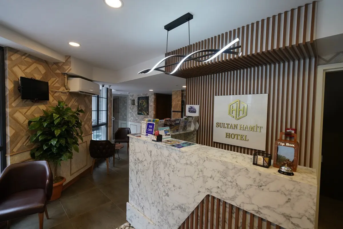 Lobby hotelu Istanbul Holiday