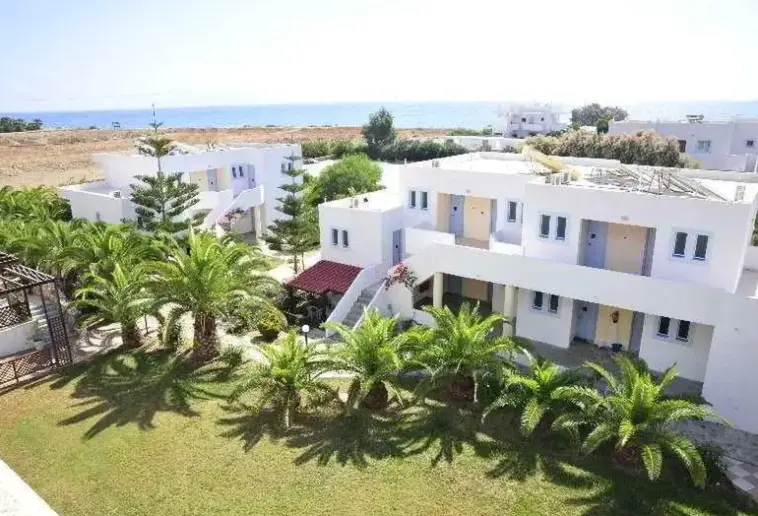 Plaża przy hotelu Kalimera Mare