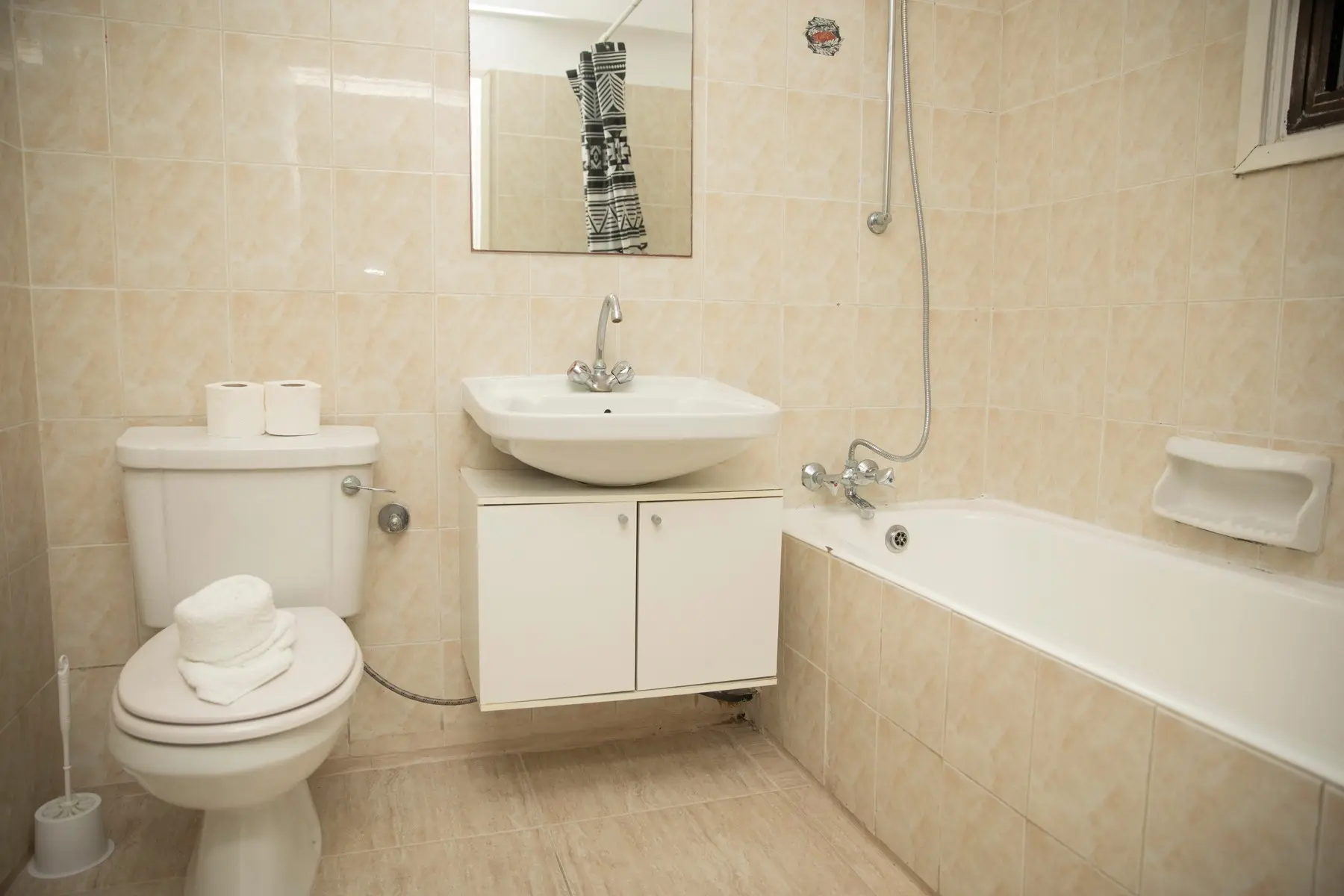 Kefalonitis Apartments — ALECOS HOTEL APARTMENTS