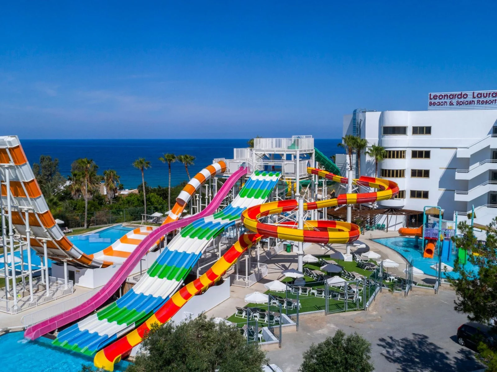 Hotel Leonardo Laura Beach & Splash Resort w Cypr (Pafos) - oferta last minute