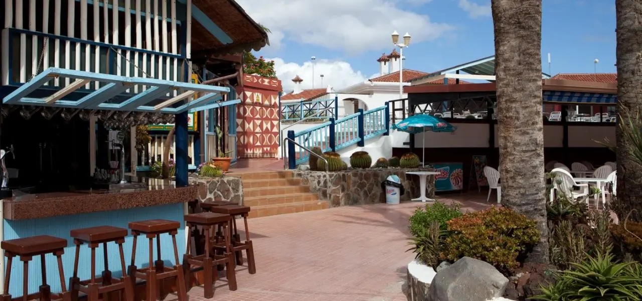 LIVVO Dunagolf Suites — LIVVO DUNAGOLF SUITES