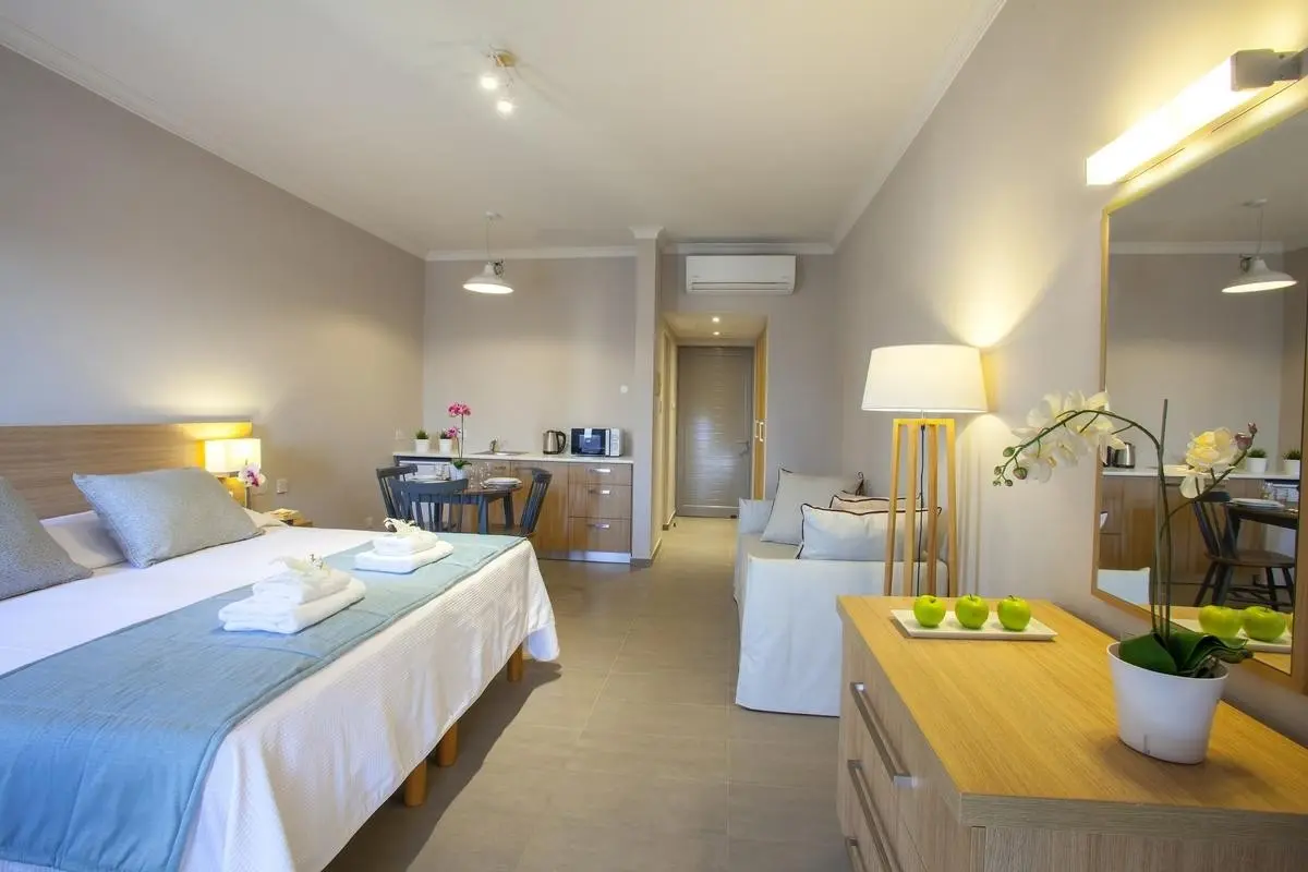 Louis St. Elias Resort — LOUIS ST. ELIAS RESORT