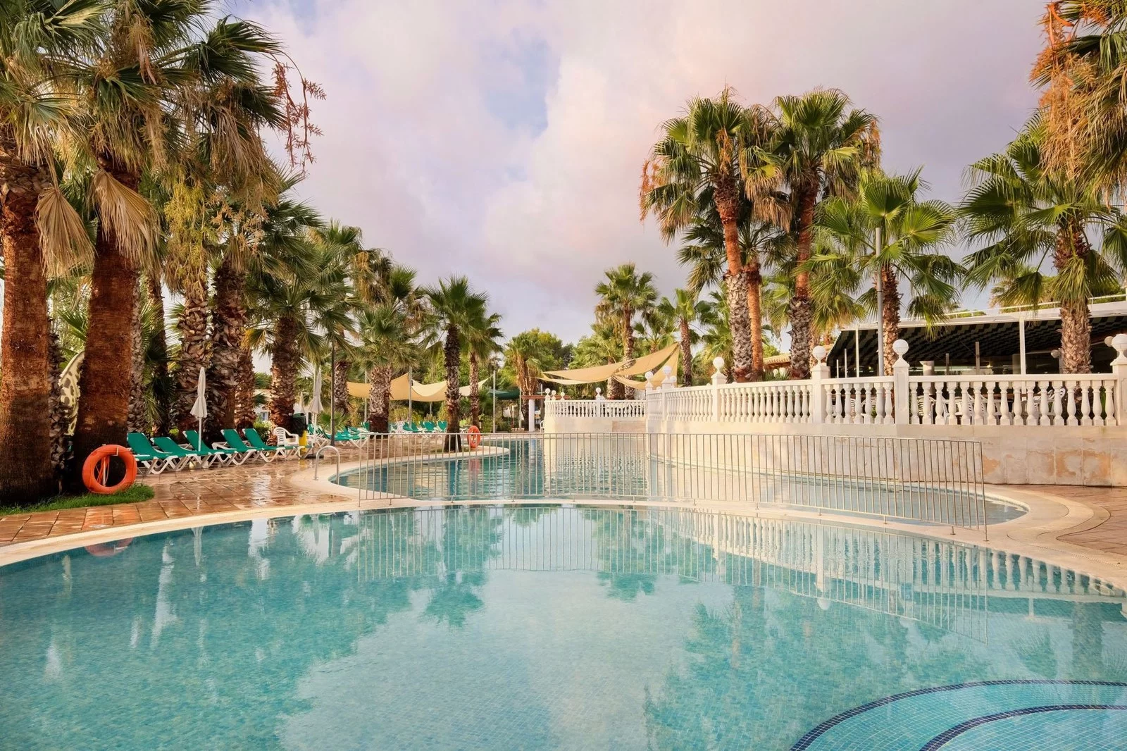 Hotel Moon Dreams Marina Parc (ex. Marina Parc by Mij)