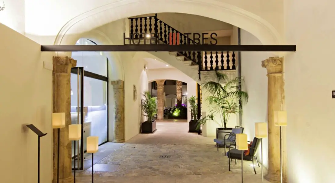 Lobby hotelu Petit Palace Hotel Tres