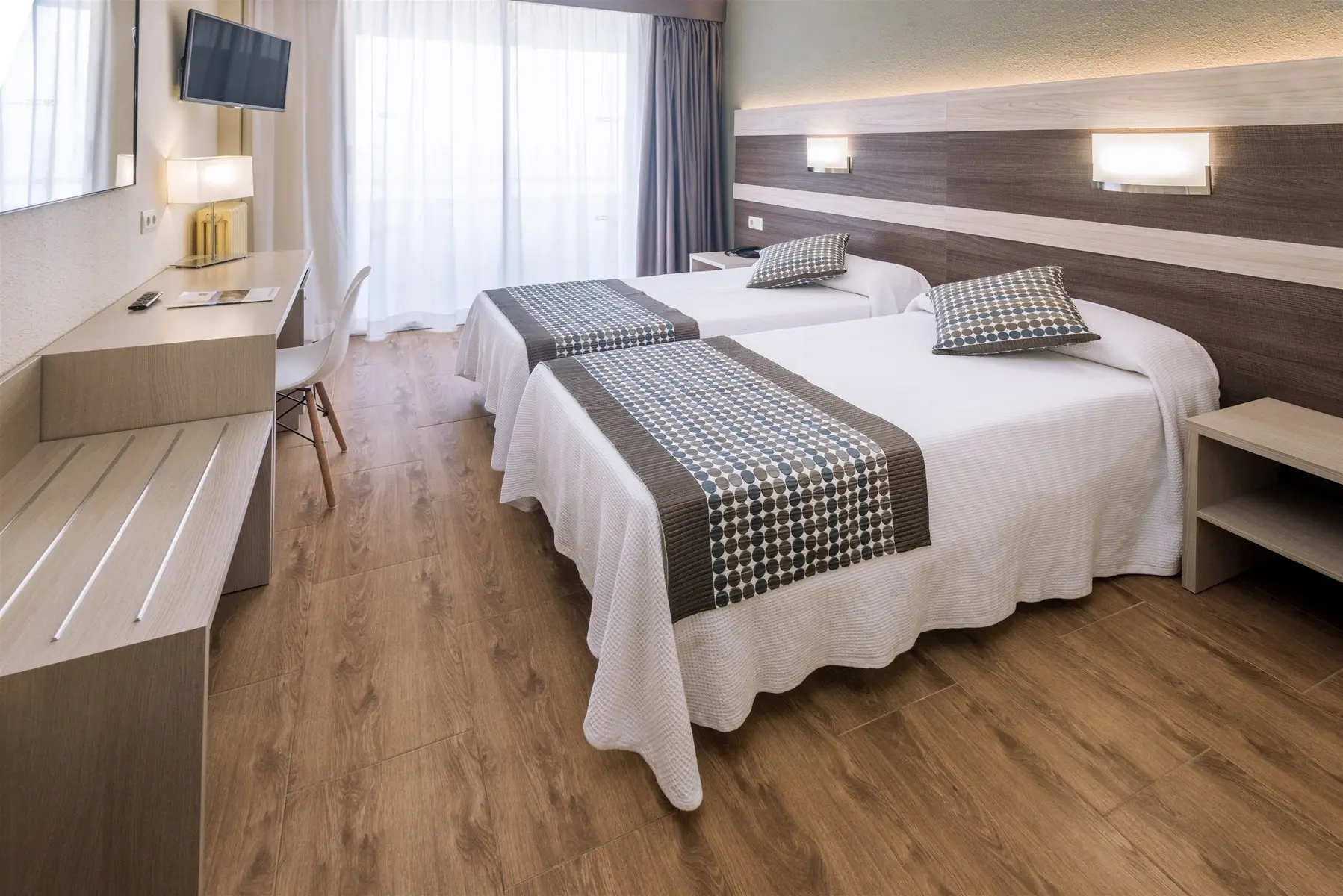 Playa Parc — PLAYA PARK